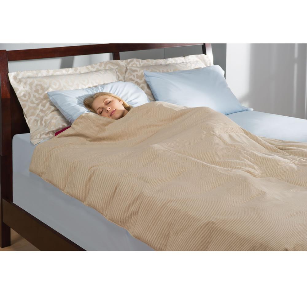 The Anxiety Relieving Blanket  |   Sleep Solutions PERSONAL CARE Sleep Solutions