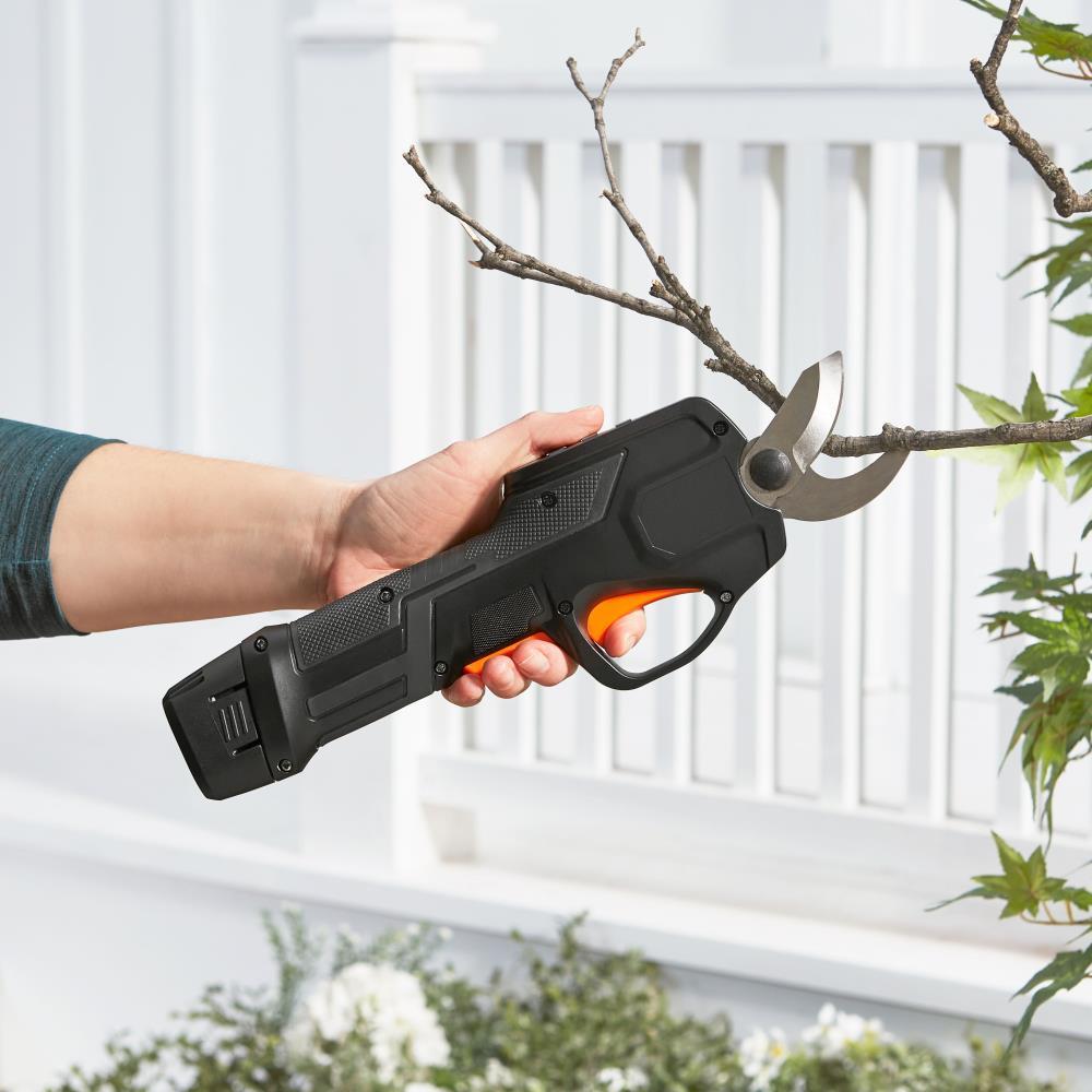 The Best Cordless Pruner  |   Lawn & Garden Lawn & Garden Lawn & Garden