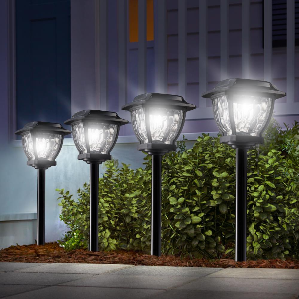 The Best Solar Walkway Lights  |   Outdoor Lighting & Décor OUTDOOR Outdoor Lighting & Décor