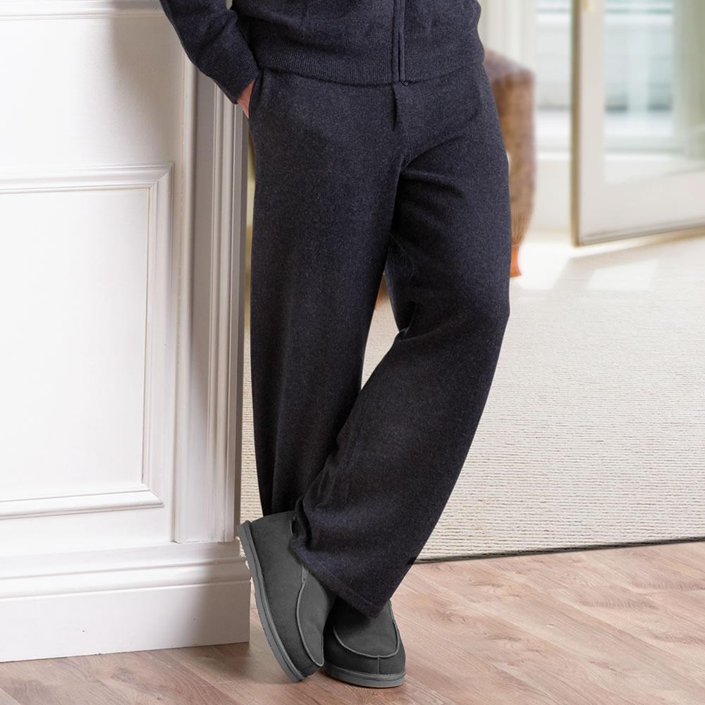 The Gentleman’s Washable Cashmere Lounge Pants  |   Customer Favorite Gifts Customer Favorite Gifts Customer Favorite Gifts