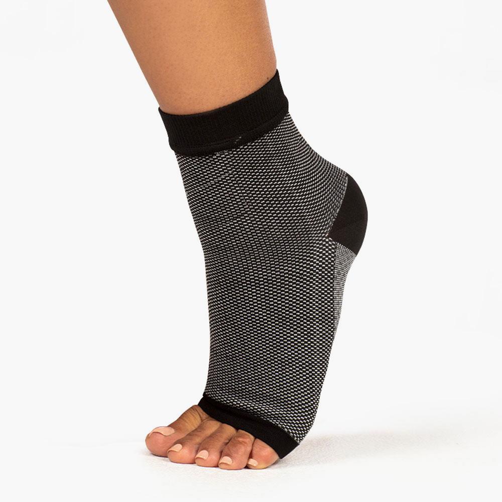 The Pain Relieving Capsaicin Infused Ankle Sleeve  |   Pain Relief Pain Relief Pain Relief